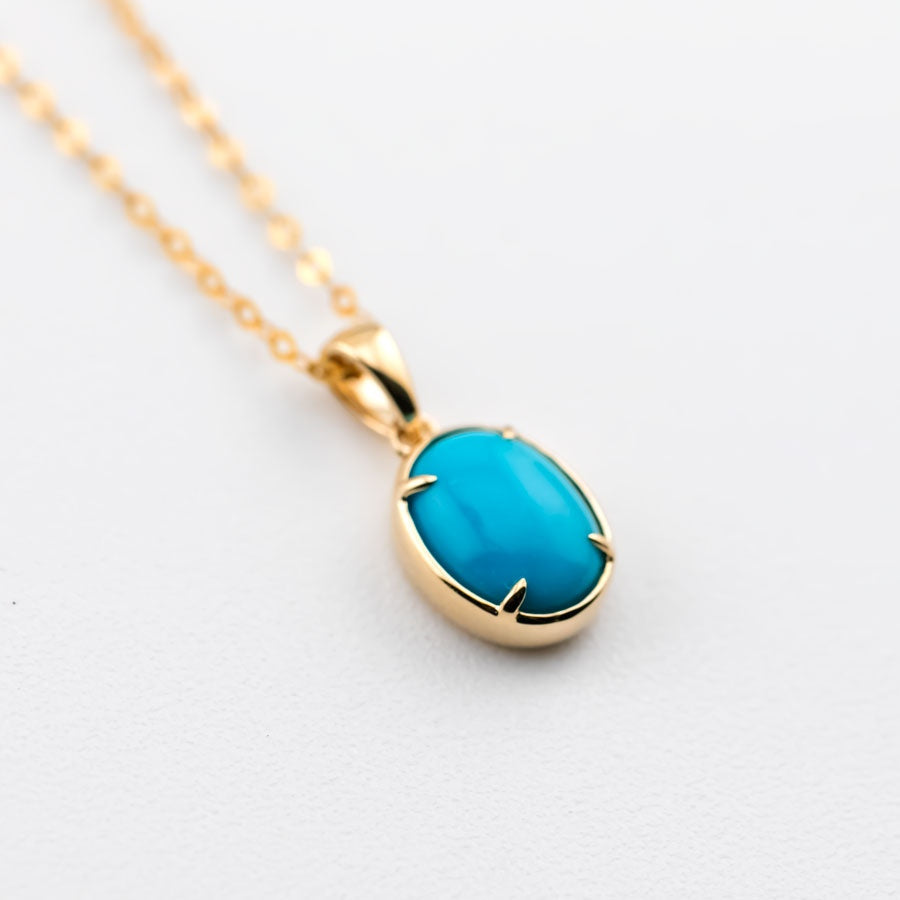 Minimal Style Oval Turquoise Pendant Necklace 18k Yellow Gold
