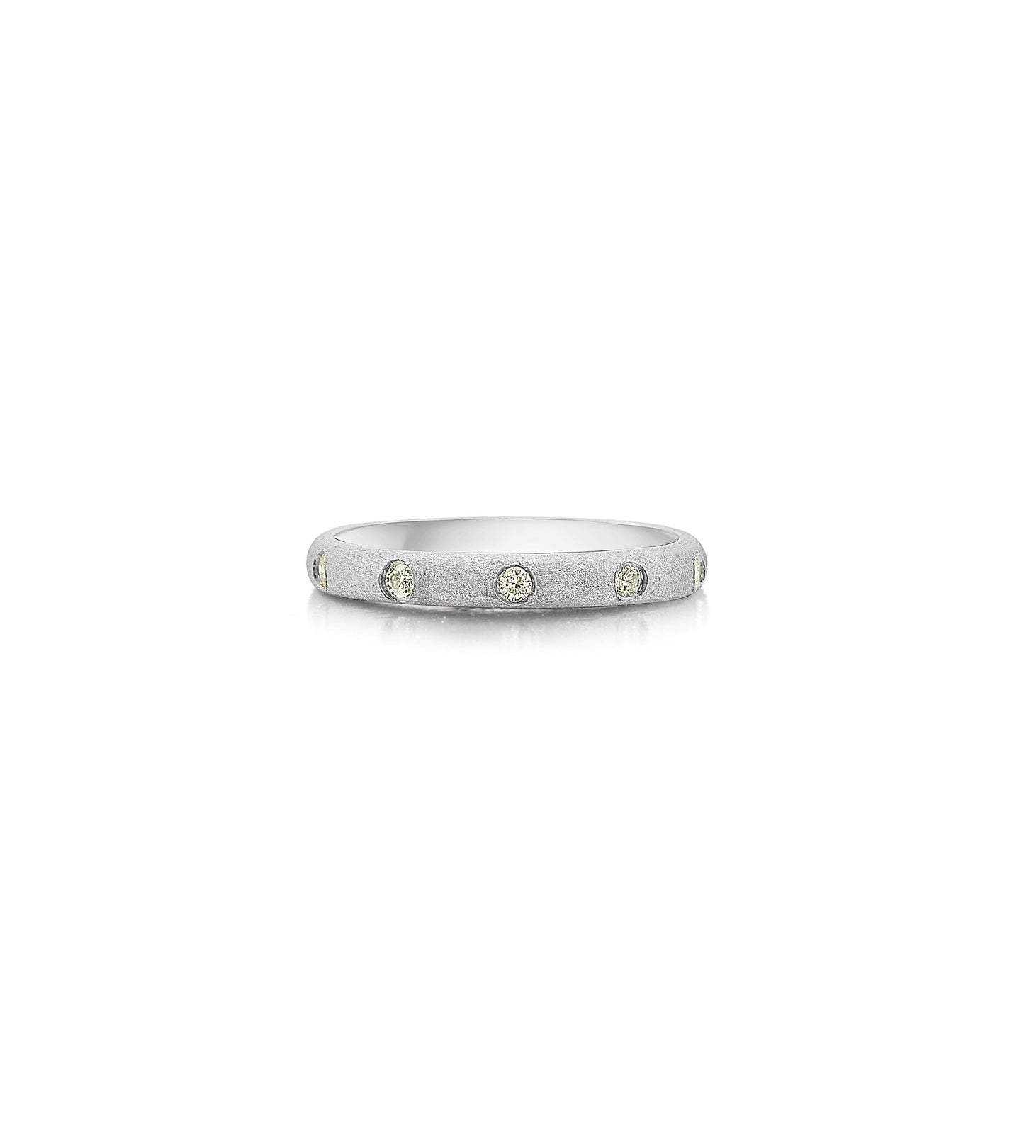 Diamond 5 Stone Flush Band