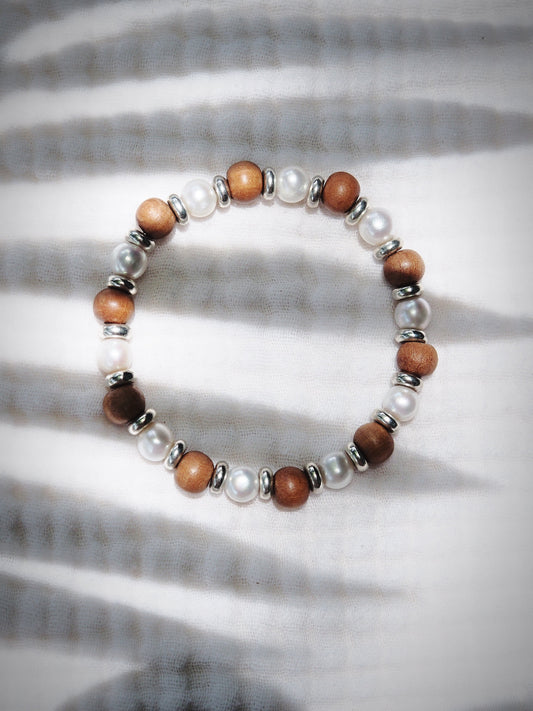 Stretchy Unisex Men's Sandalwood & Pearl Bracelet - Kaholo