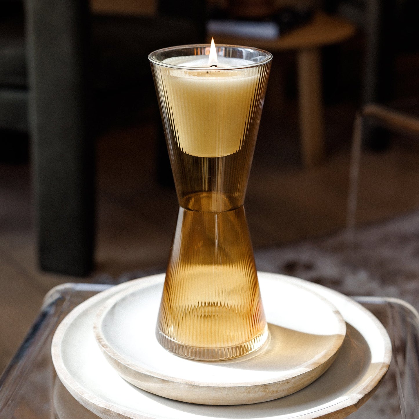 AIZ Candle - Cedar & Black Cherry