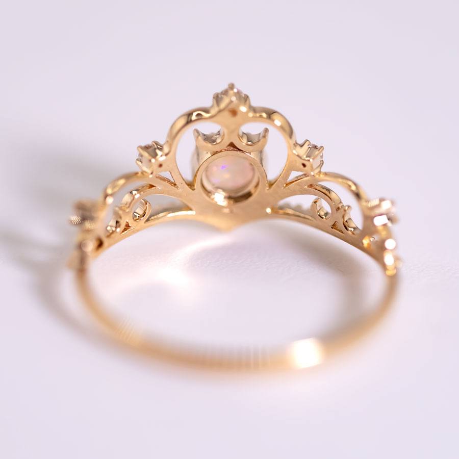 Royal Crown Design Opal & Diamond Engagement Ring 14K Yellow Gold