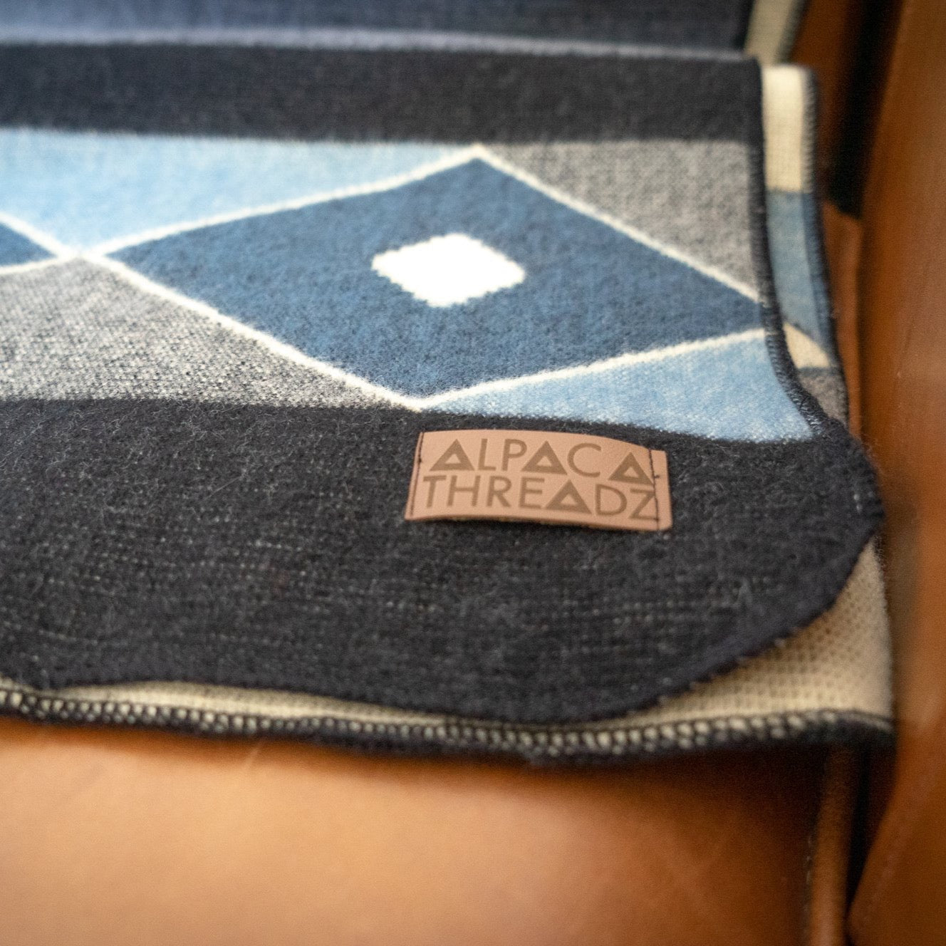 Andean Alpaca Wool Blanket - Midnight