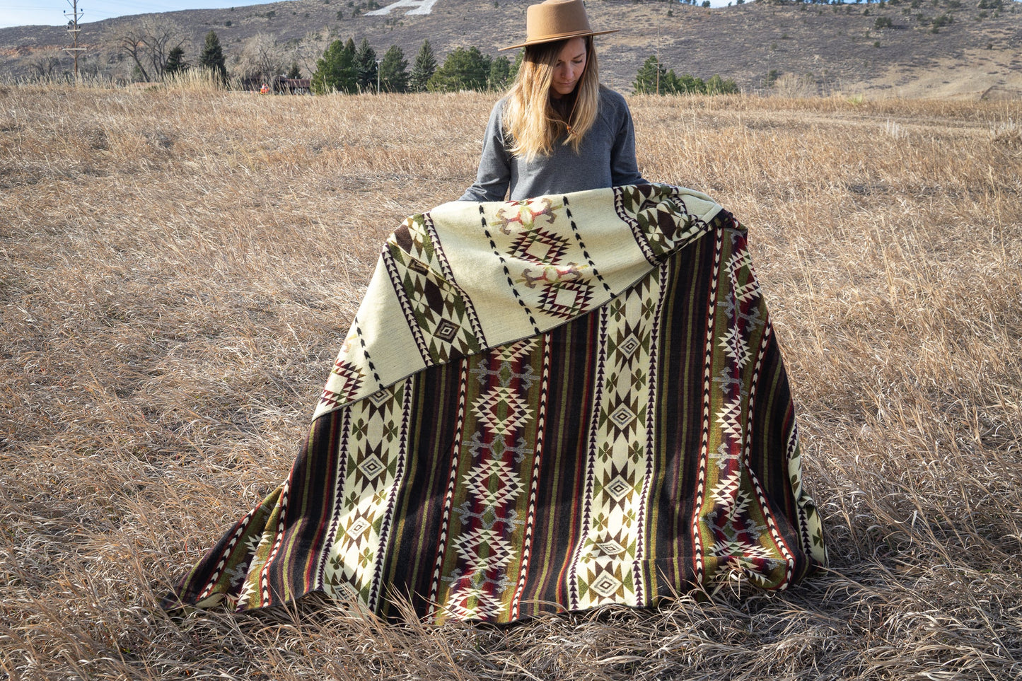 Andean Alpaca Wool Blanket - Cactus