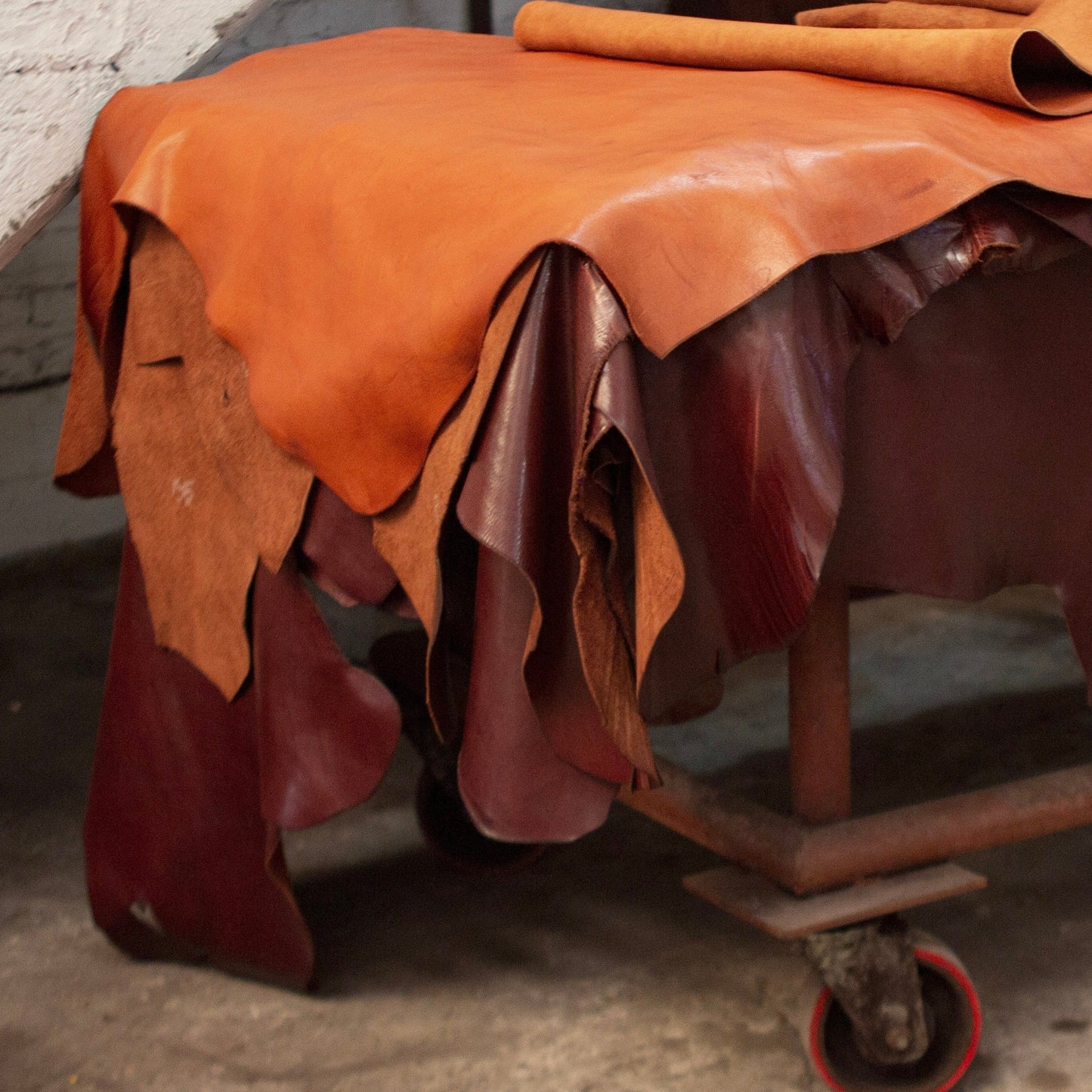 Edinburgh Regular Strap in Caramel