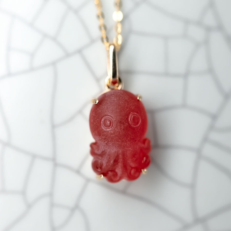 Cute Handcarved Fire Opal Octopus Necklace 18K Yellow Gold