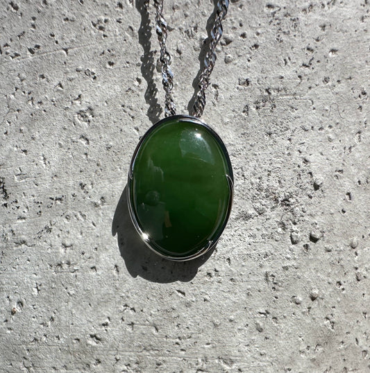 Bright Green Canadian Jade Pendant - 5189