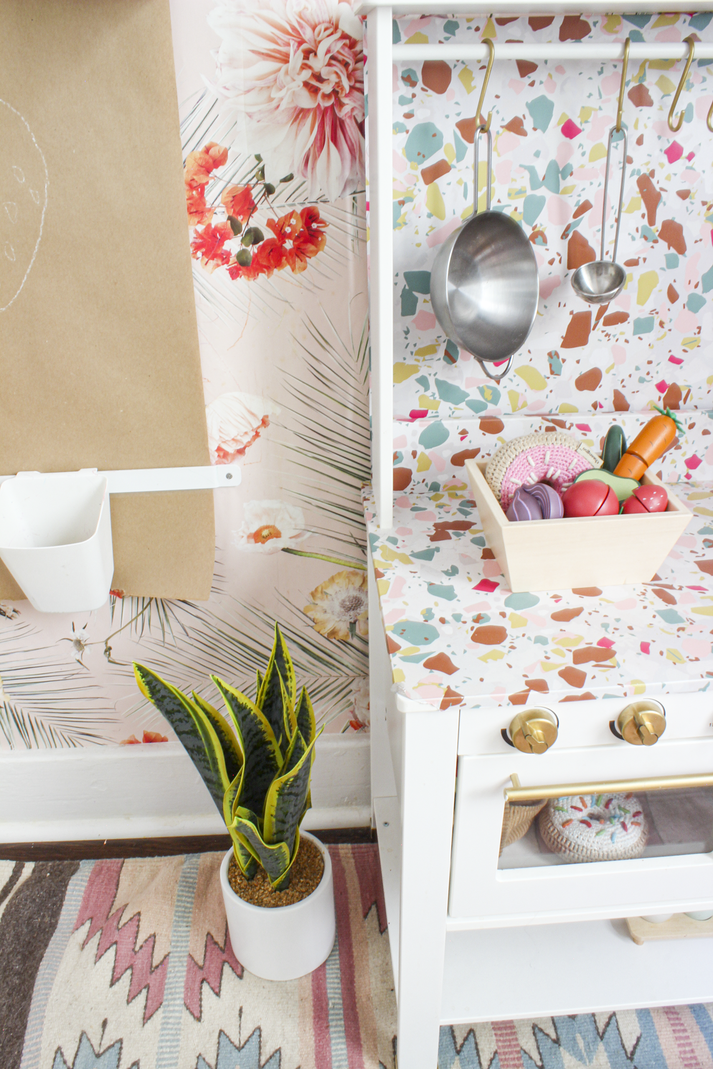 Palm Springs Wallpaper, peach
