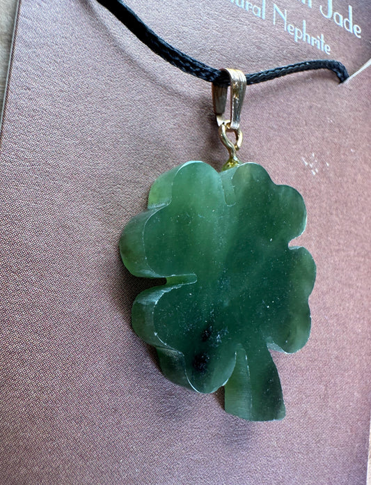 Vintage Jade 4 Leaf Clover - 25mm