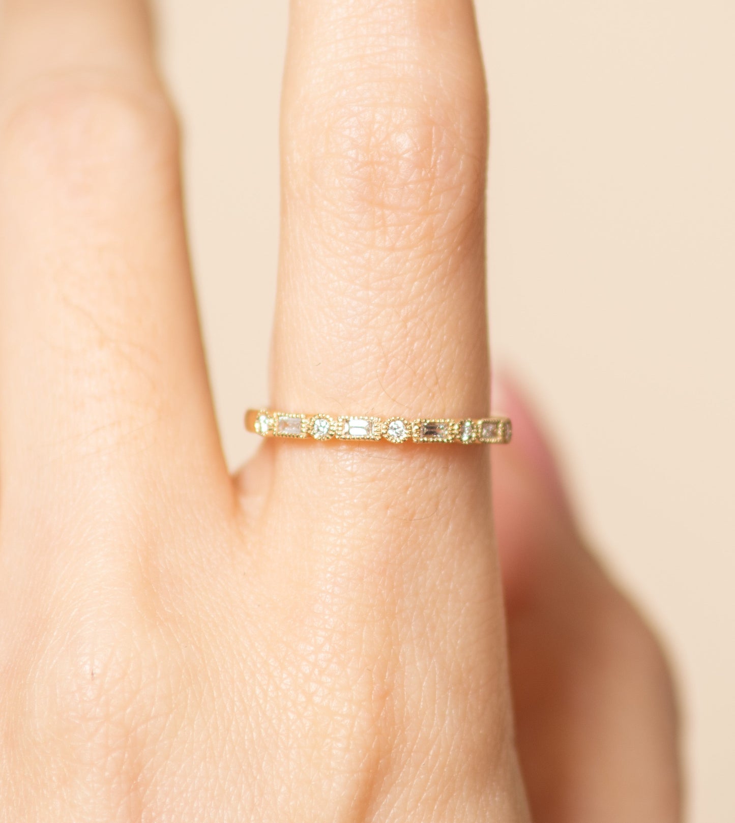 Diamond Baguette & Round Bezel Band
