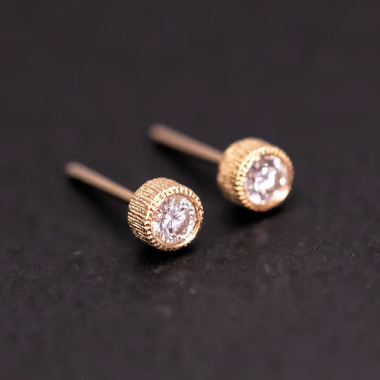 Milgrain Finish Natural Diamond Bezel Stud Earrings 18K Yellow Gold