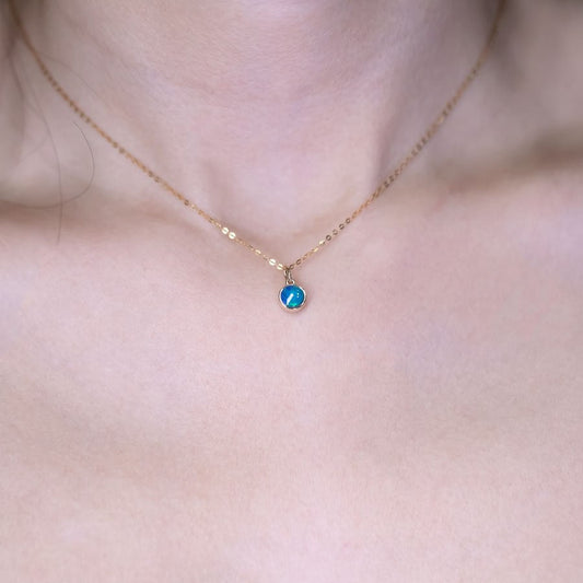 Two-Side Australian Doublet Opal & Malachite Round Pendant Necklace 14K Yellow Gold