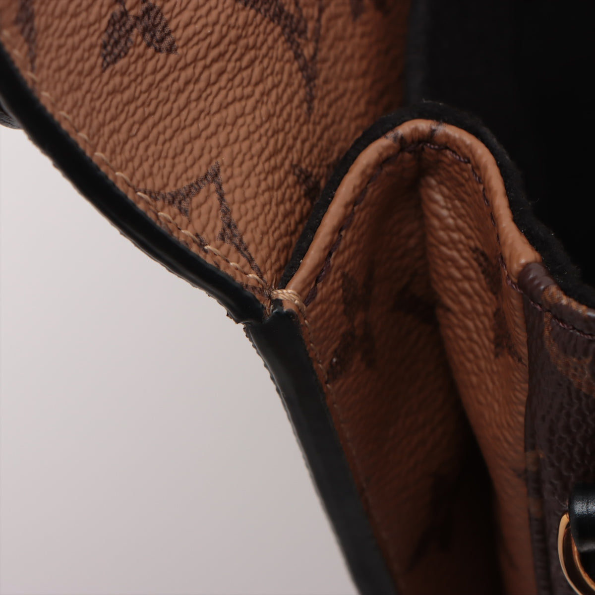 Louis Vuitton Monogram Reverse Pochette Metis M41465 FO5109