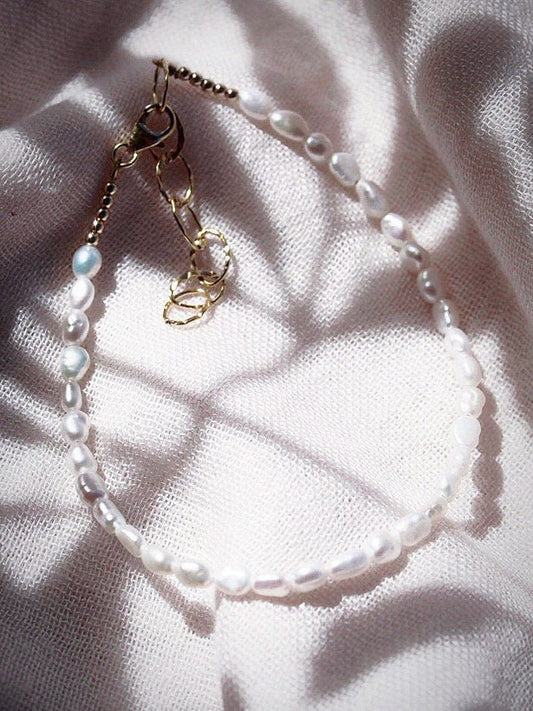 Dainty White Pearl Anklet - Maile