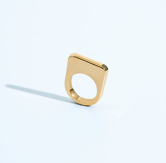 Lily Gold Ring