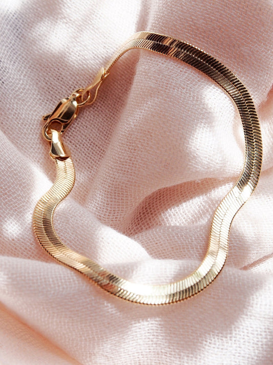 Gold Herringbone Bracelet - Konani