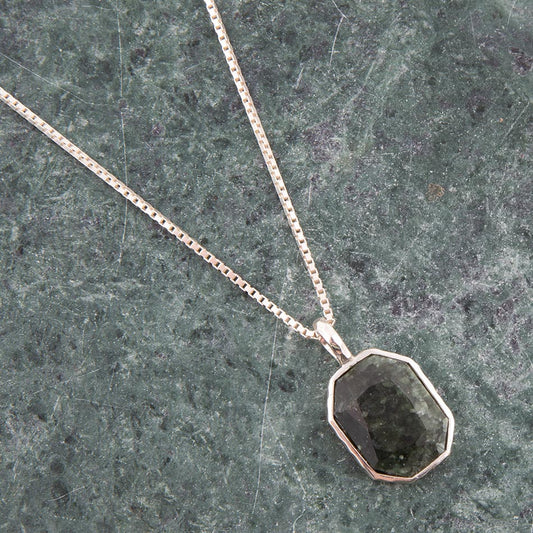Hammered Green Seraphinite and Sterling Silver Pendant Necklace