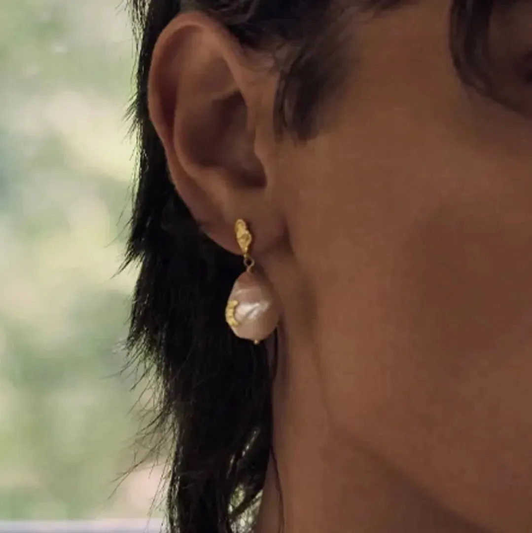 Claire Earrings
