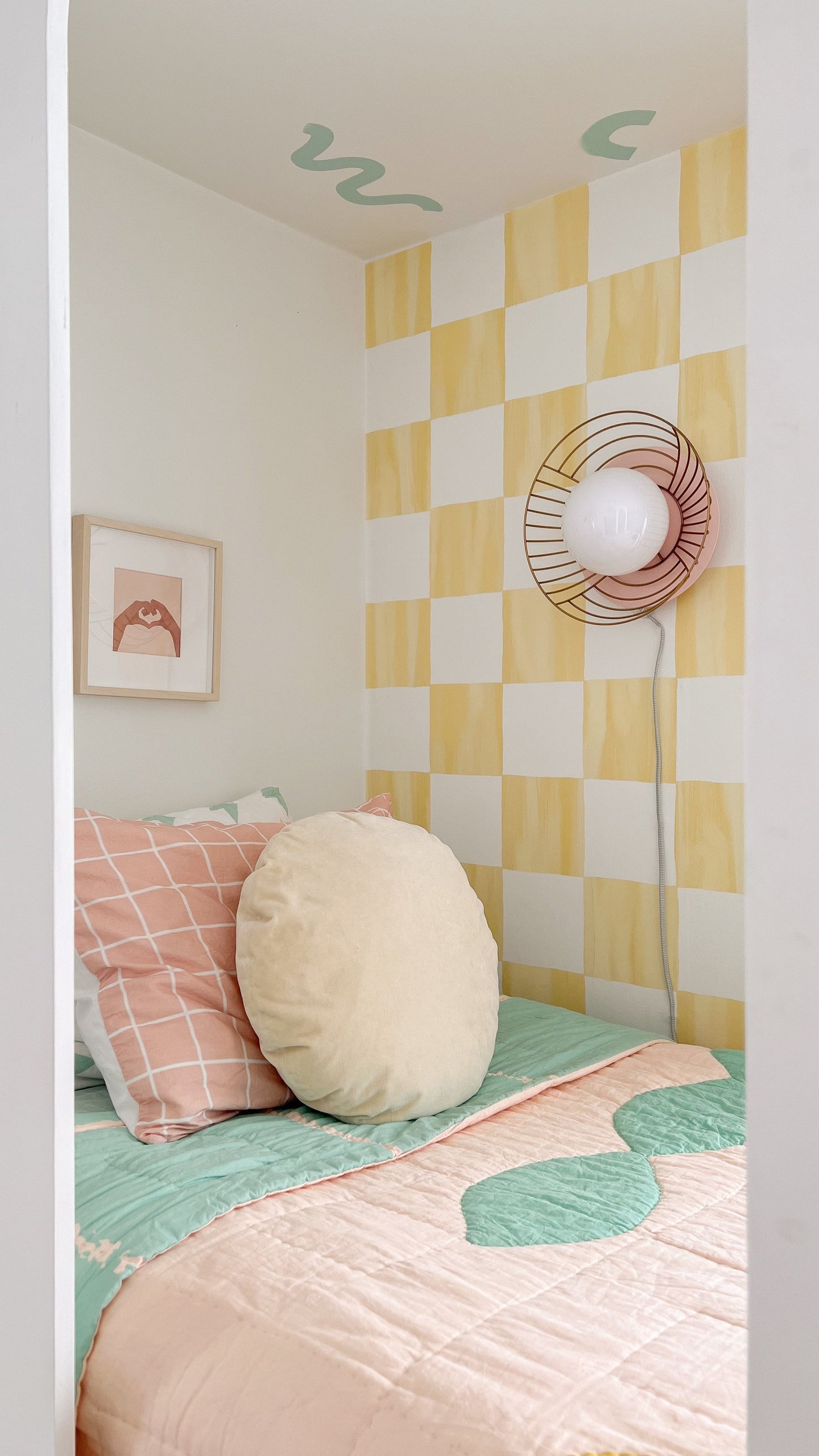 Checkers Wallpaper, lemon