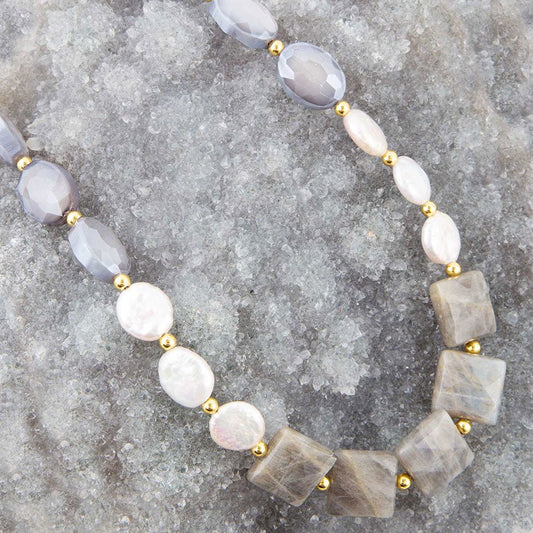 Noche Pearl and Labradorite Necklace