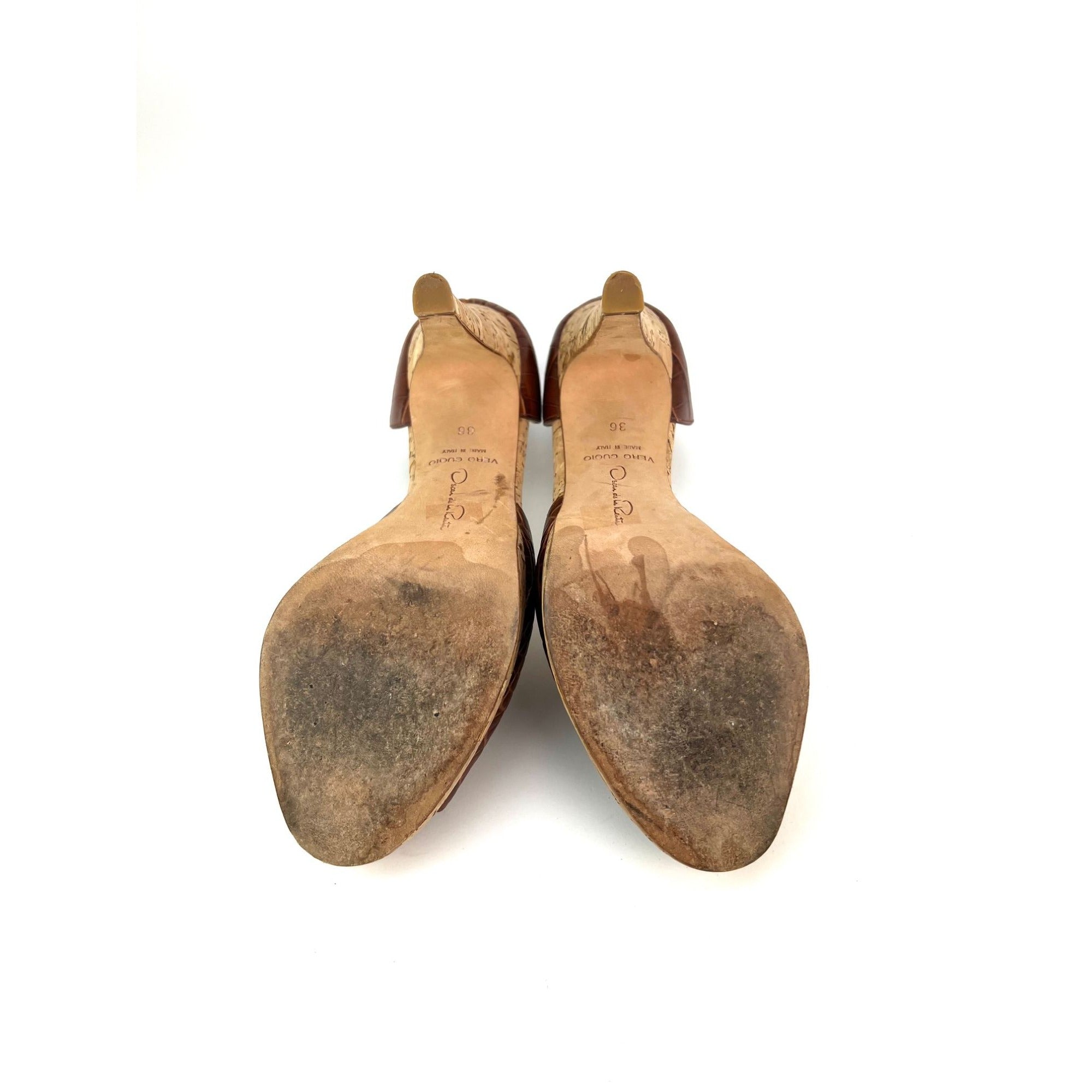 Oscar de la Renta Peep Toe Crocodile Cork Heel Shoe