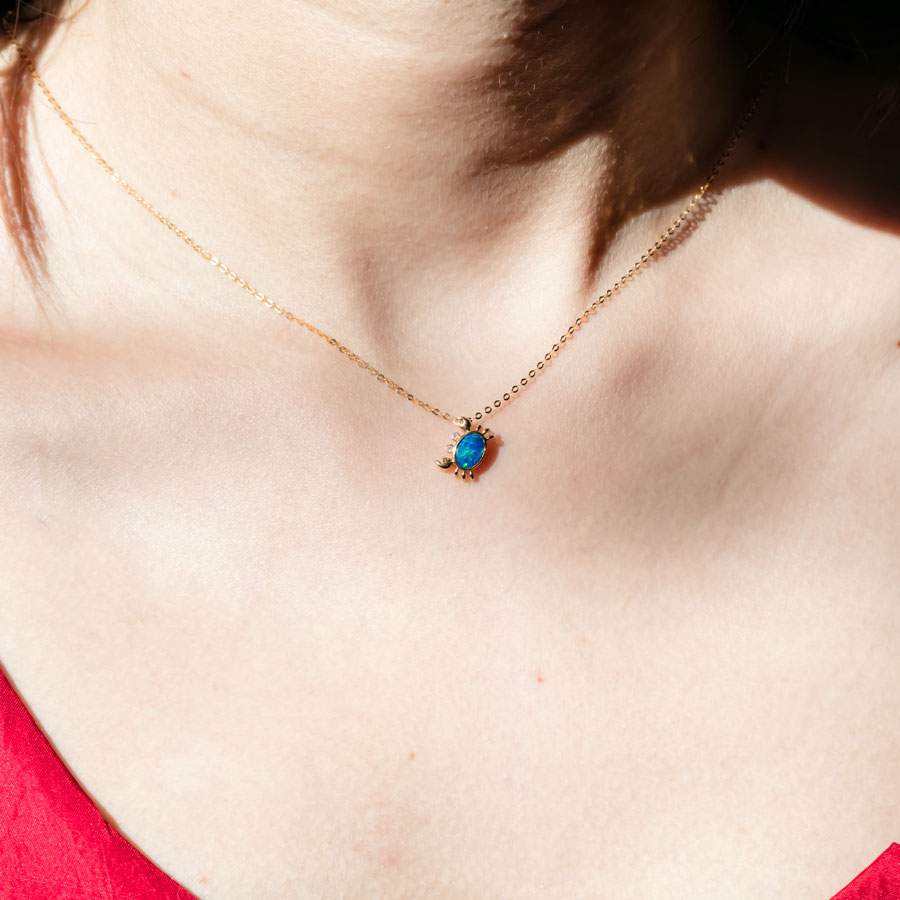 Charming Crab Australian Doublet Opal with Diamond Eyes in 18K Yellow Gold