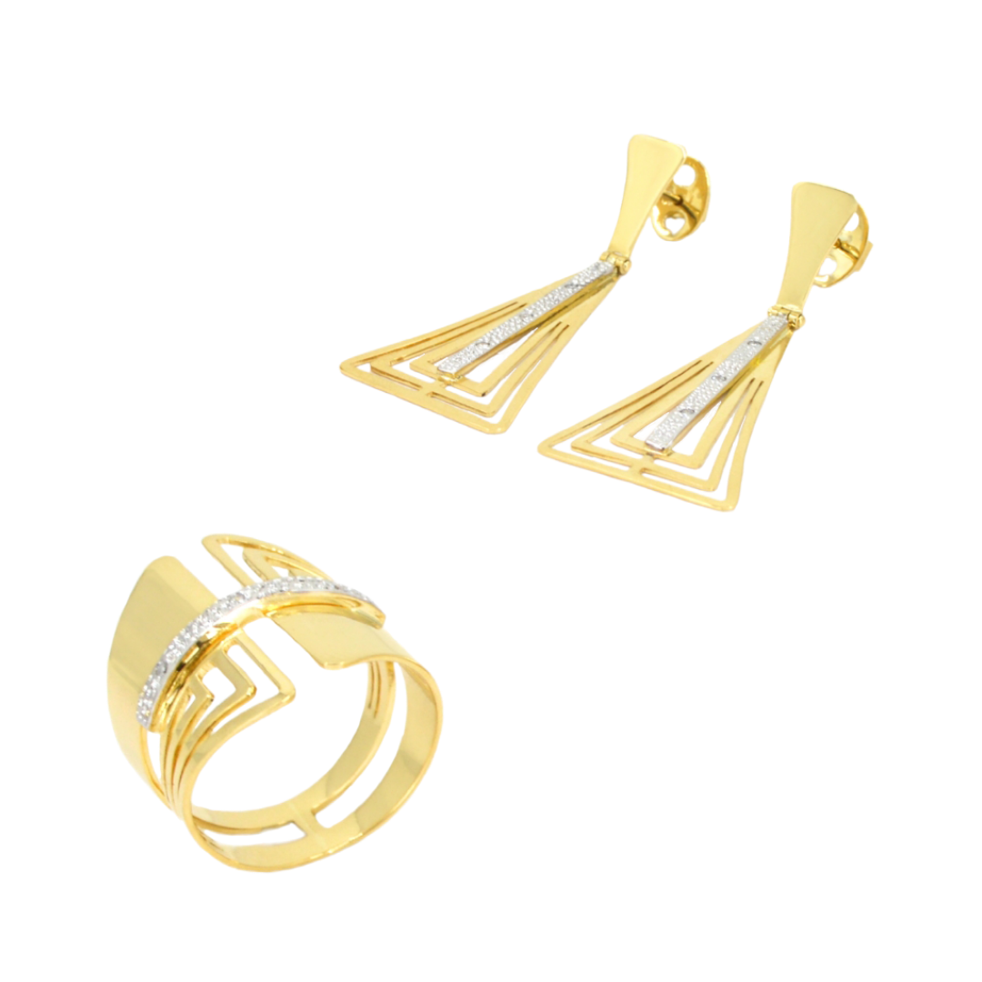 18K yellow gold set with rhodium-plated pavé details. CHS-30326 / CHA-30327