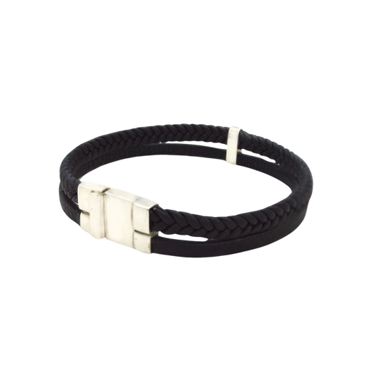 Double leather bracelet with box clasp and 18K white gold detail. H-06 / OB