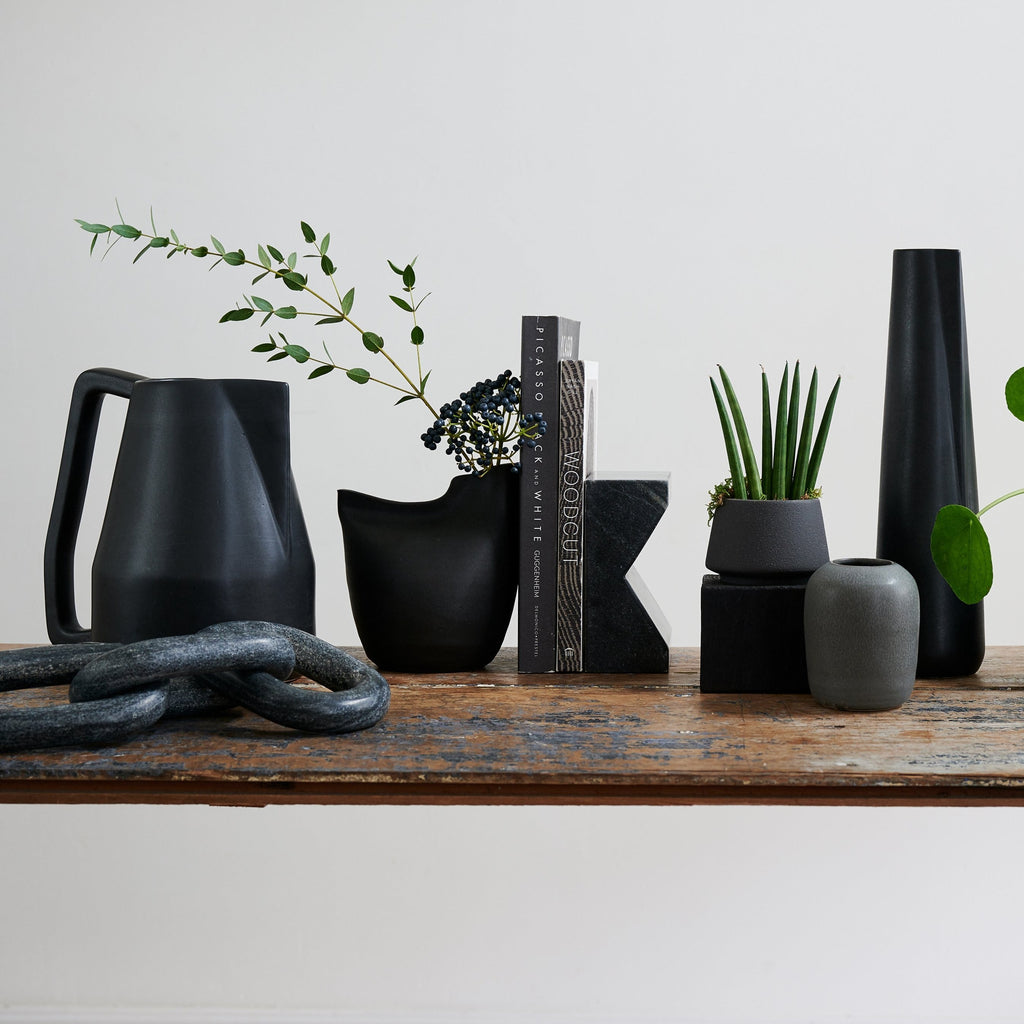 Bird Vase, Black