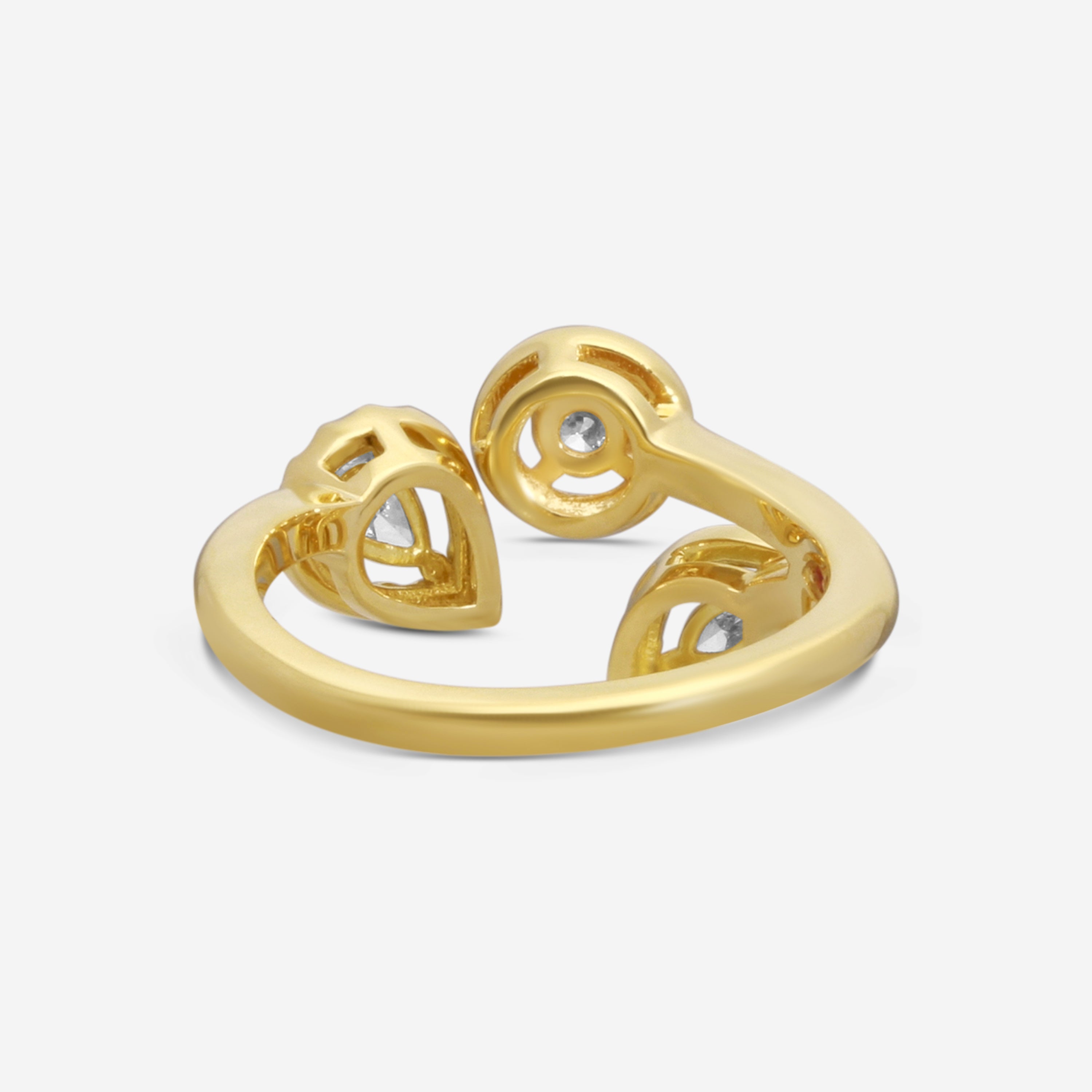 Roberto Coin 18K Yellow Gold Dolcetto Three Stone Diamond Ring Sz. 6.5 111491AY65X0