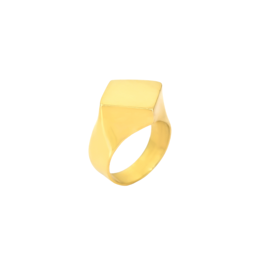 Signet Ring with diamond-shaped plate in 18K yellow gold. H-46