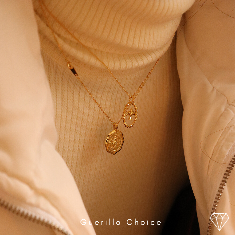 CHARM LE CLARISSE NECKLACE