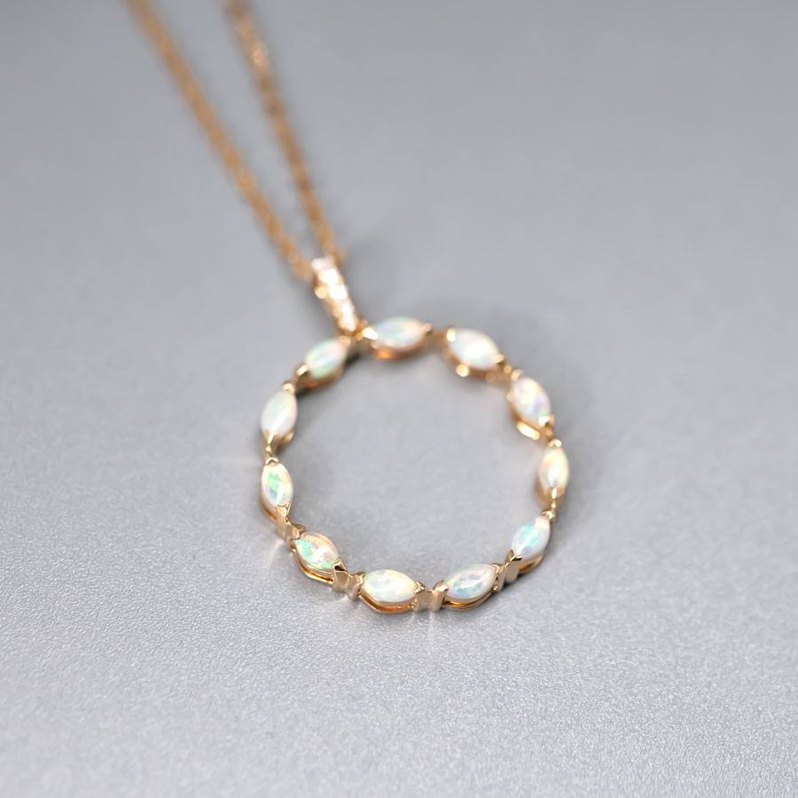 Elegant Australian Solid Opal Diamond Necklace 18k Yellow Gold