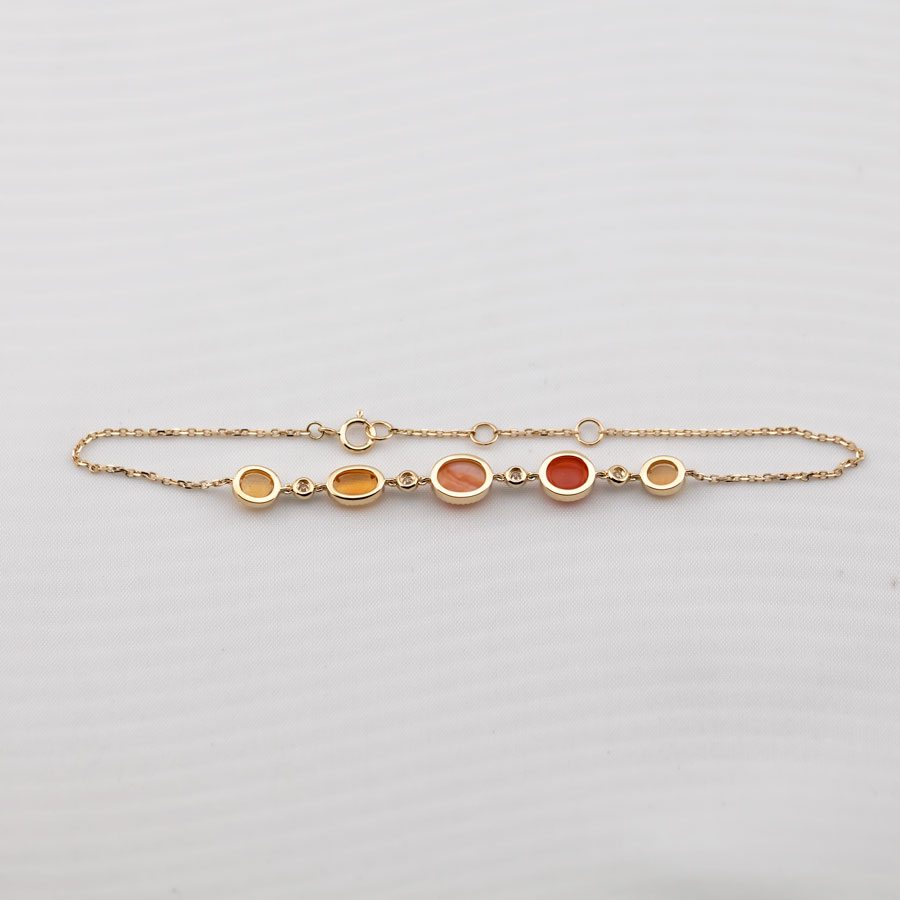 Beautiful Mexican Fire Opal Diamond Bracelet in 18K Yellow Gold