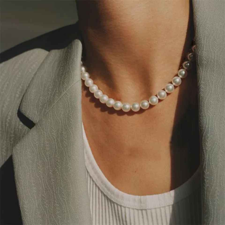 Perle Élégante Classic Pearl Choker Necklace