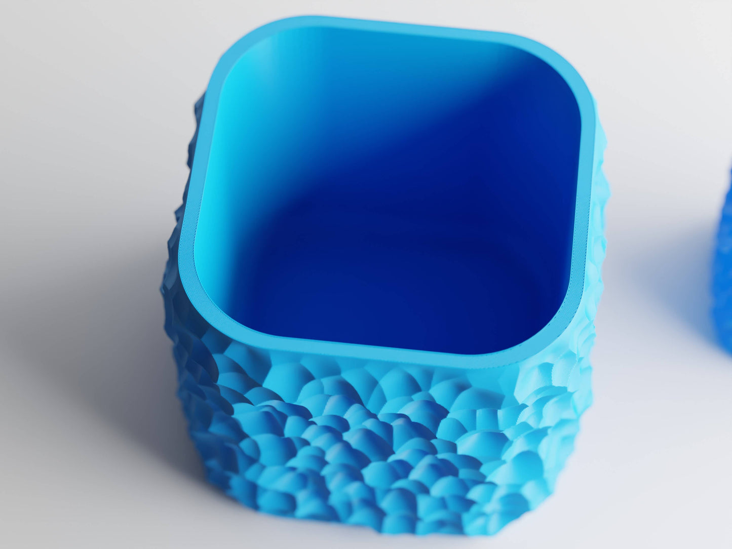 Chisel Eye catching Plant Pot Container | Statement Piece