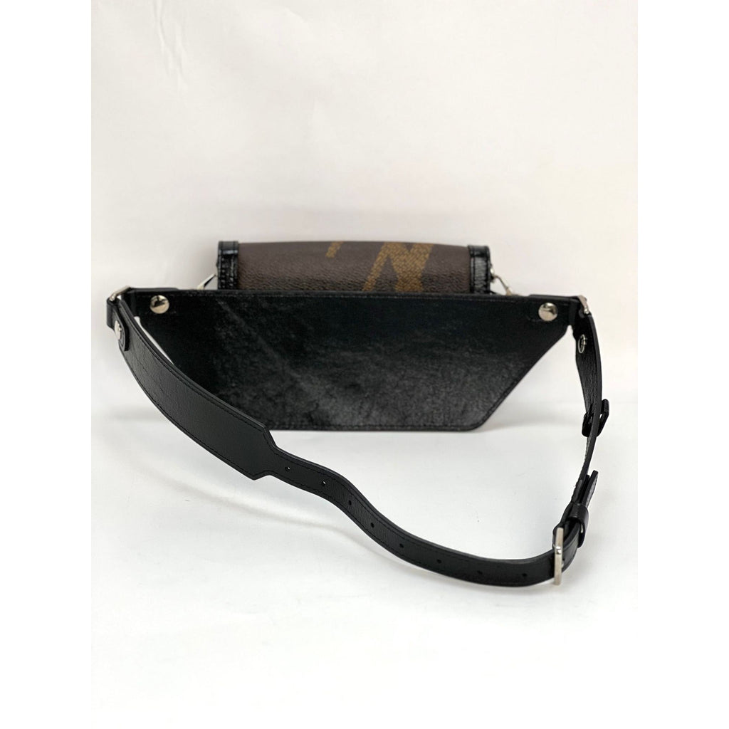 LOUIS VUITTON Reverse Giant Monogram Dauphine Belt Bumbag Clutch