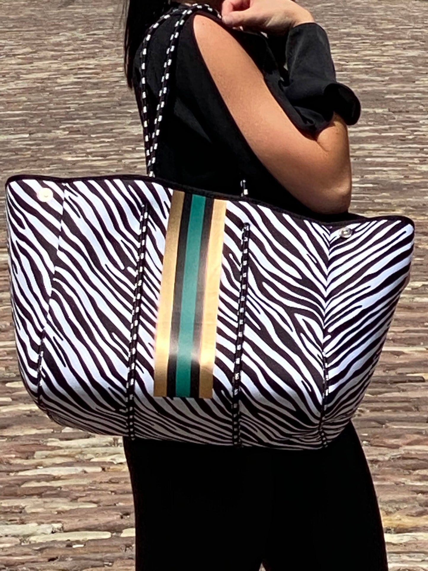 Summer Tote Zebra