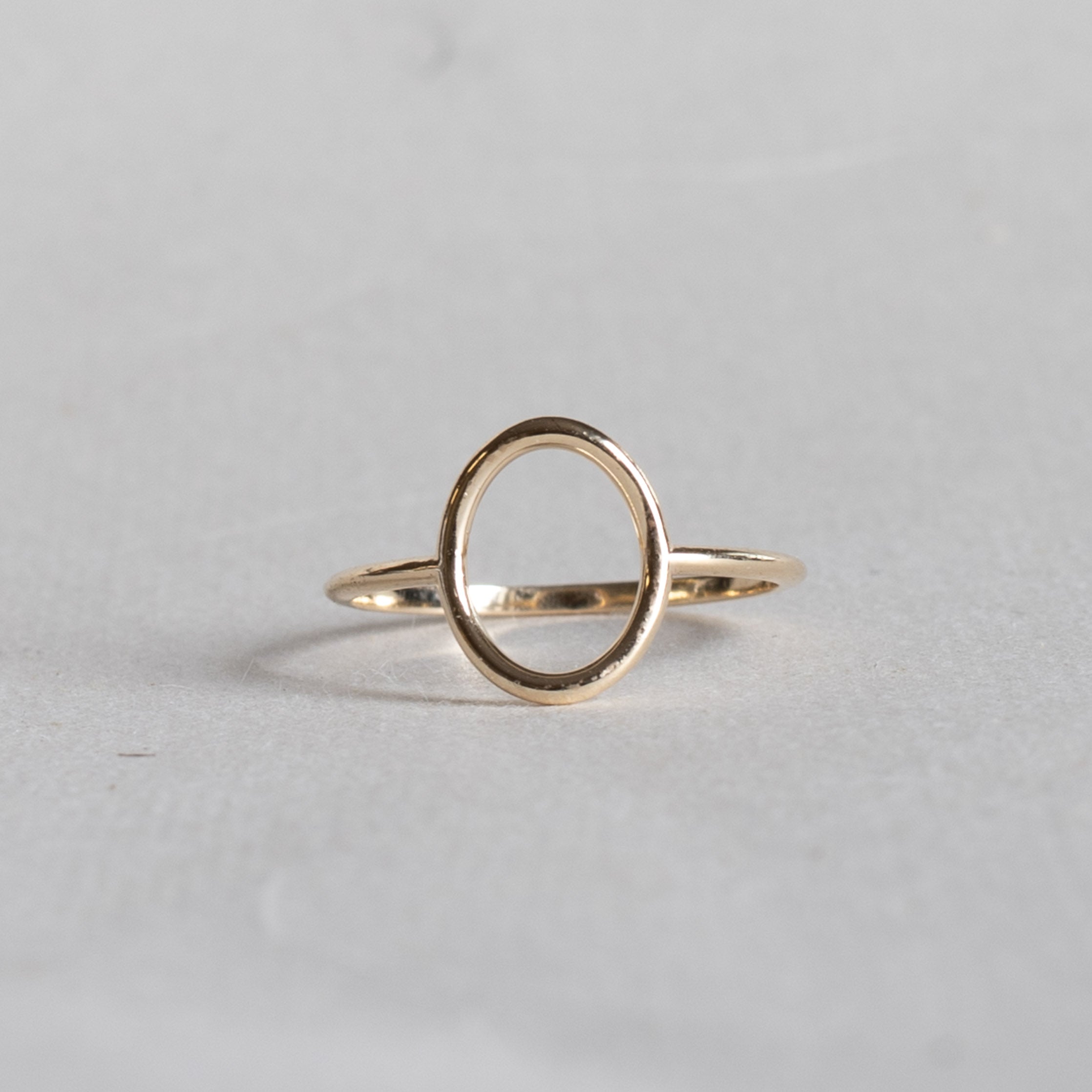 14K Yellow Gold Open Oval Ring