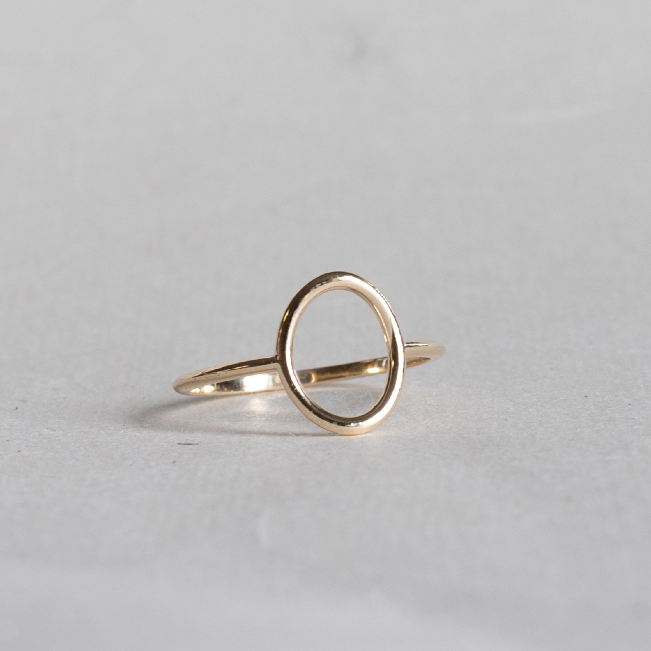 14K Yellow Gold Open Oval Ring