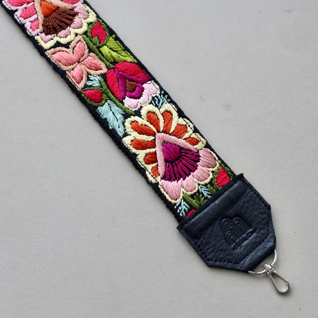 Abu Dhabi Regular Strap in Black