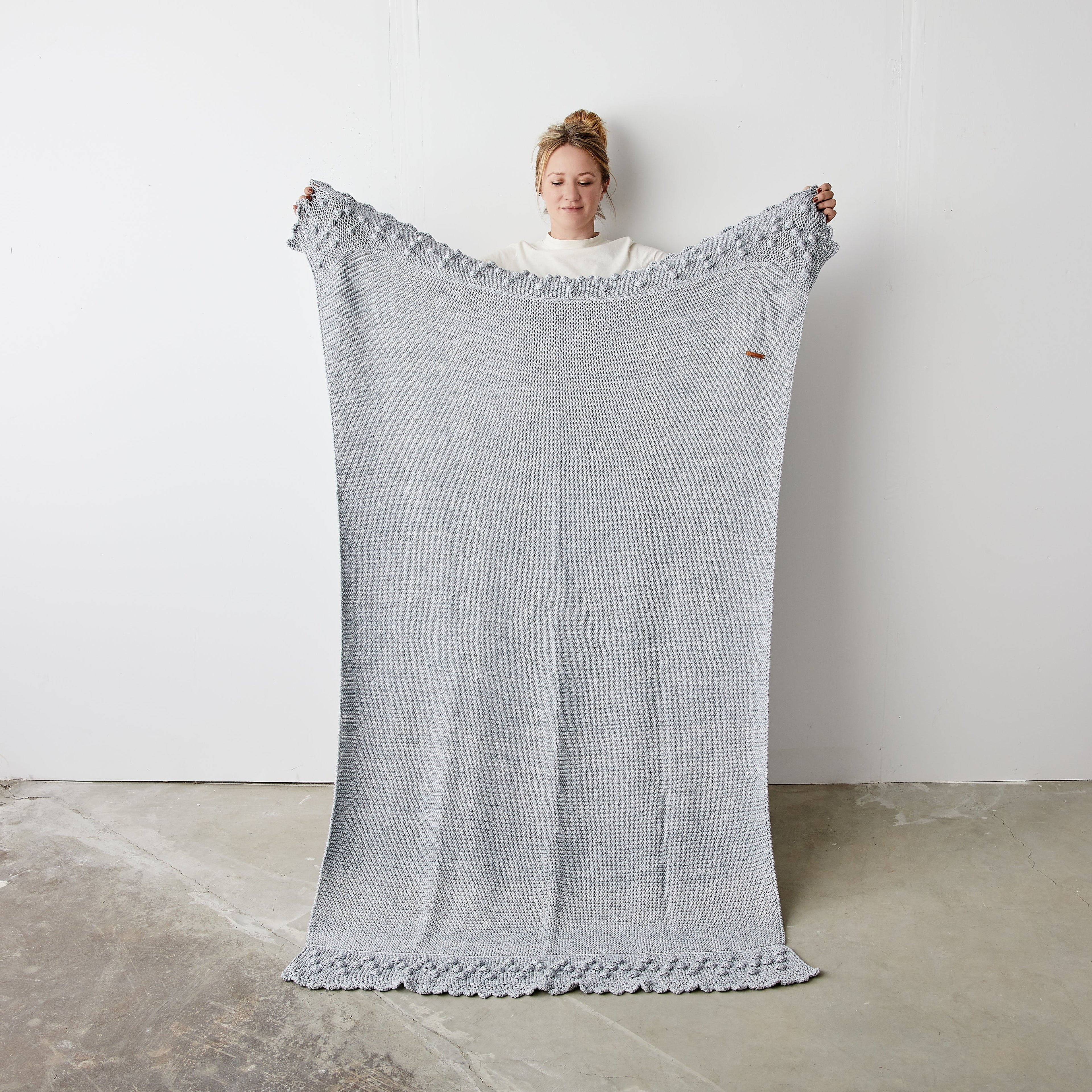 Bobble Lace Edged Eco-Cotton Throw