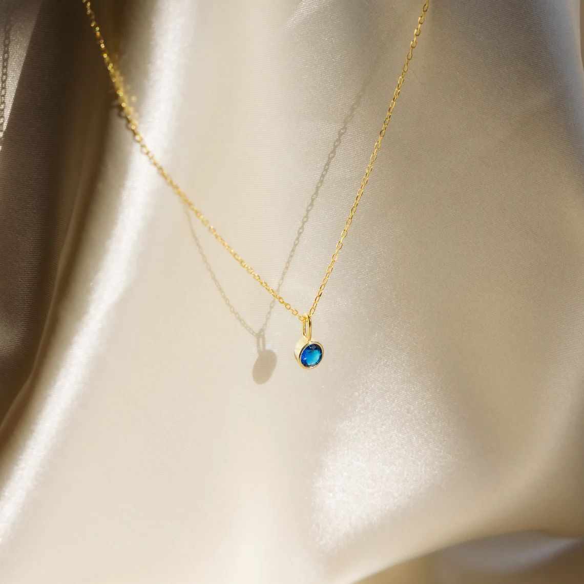 Lumière Birthstone Necklace Month & Zodiac Collection