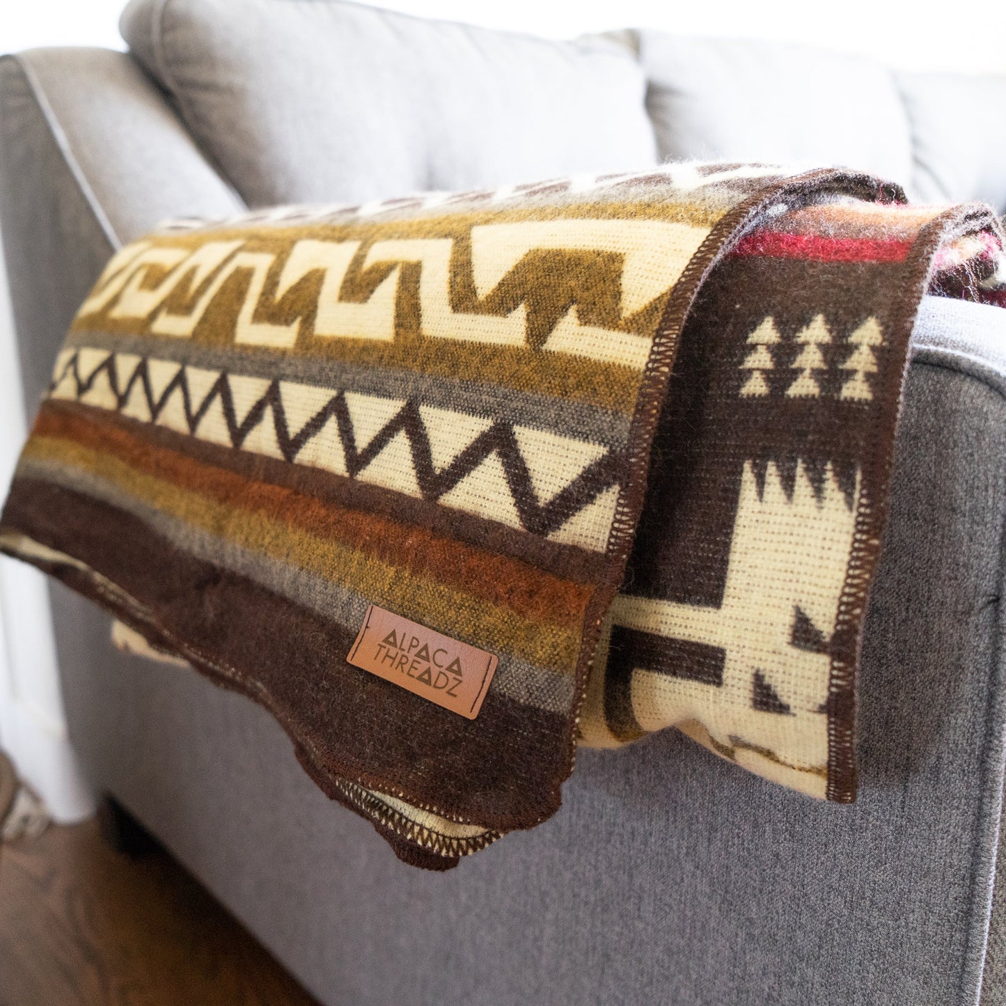 Andean Alpaca Wool Blanket - Mountain