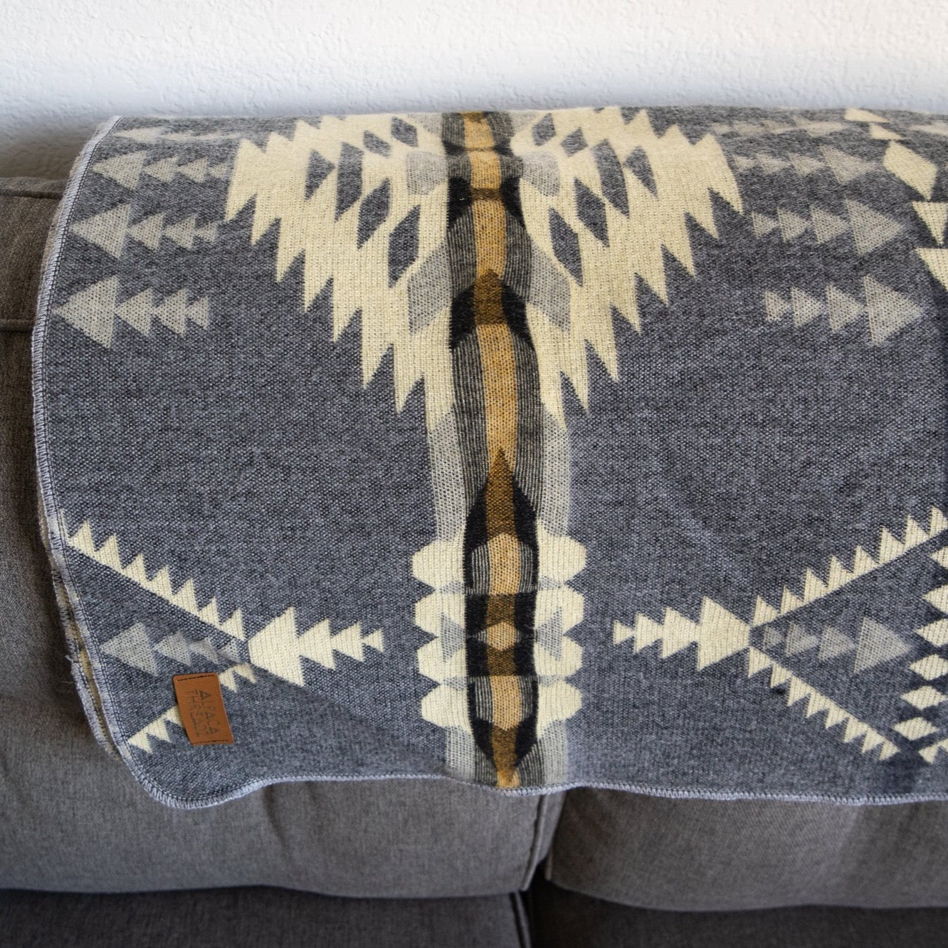 Andean Alpaca Wool Blanket - Cloud