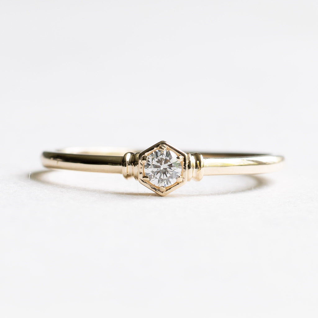 14K Honeycomb Diamond Ring