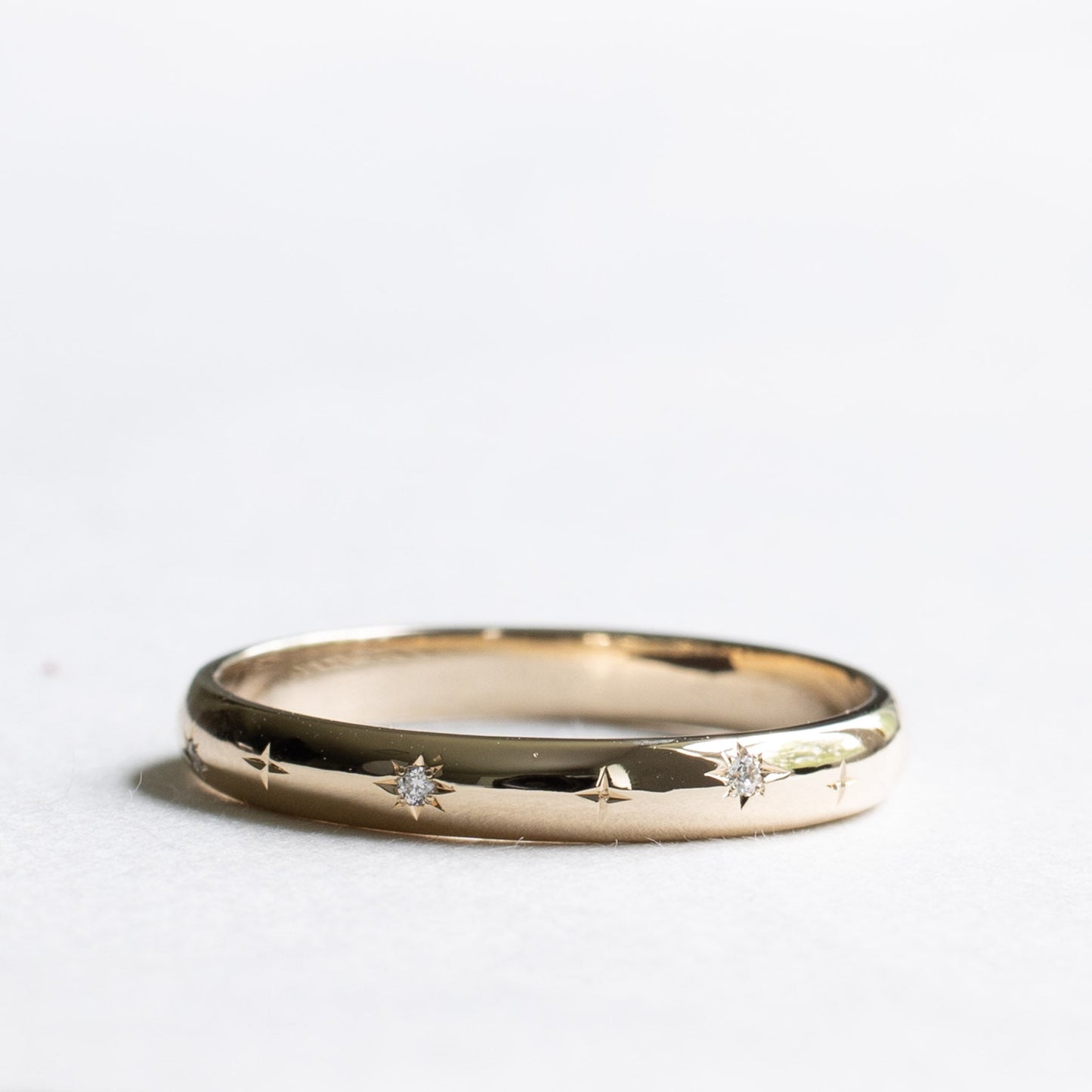 14K 3mm Starburst Diamond Band