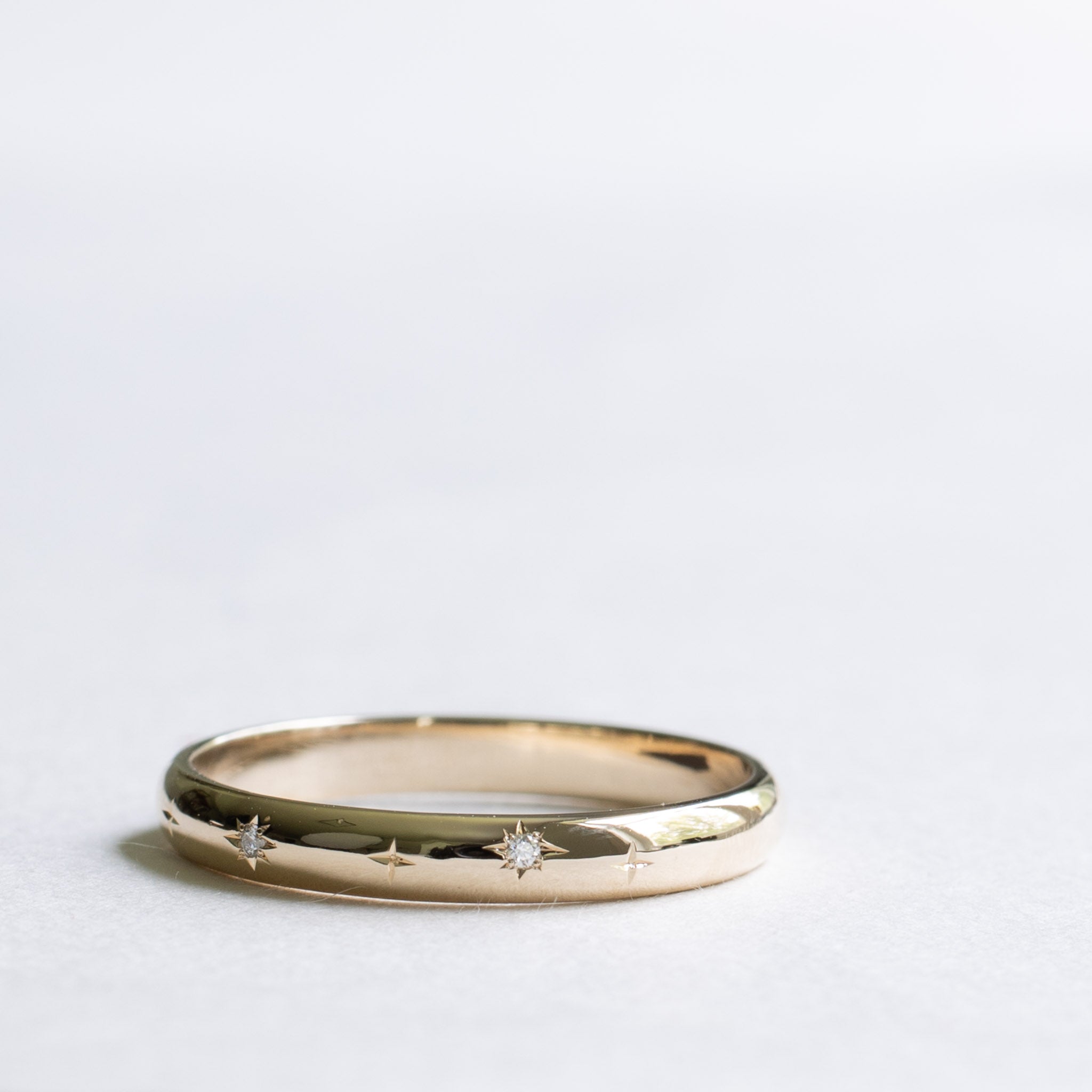 14K 3mm Starburst Diamond Band