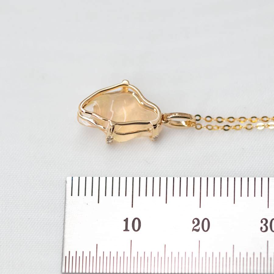 1.745ct Eternal Flame Mexican Fire Opal Diamond Necklace 18K Yellow Gold