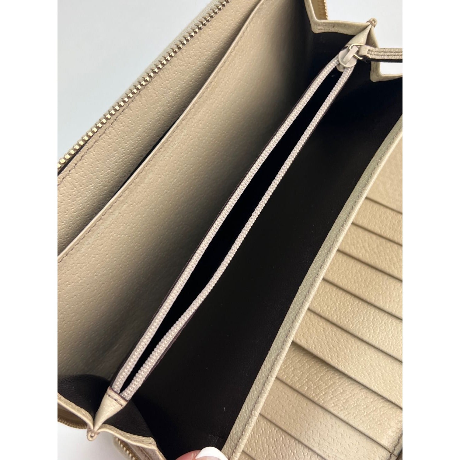 Gucci GG Logo Beige Zip Around Canvas Long Wallet