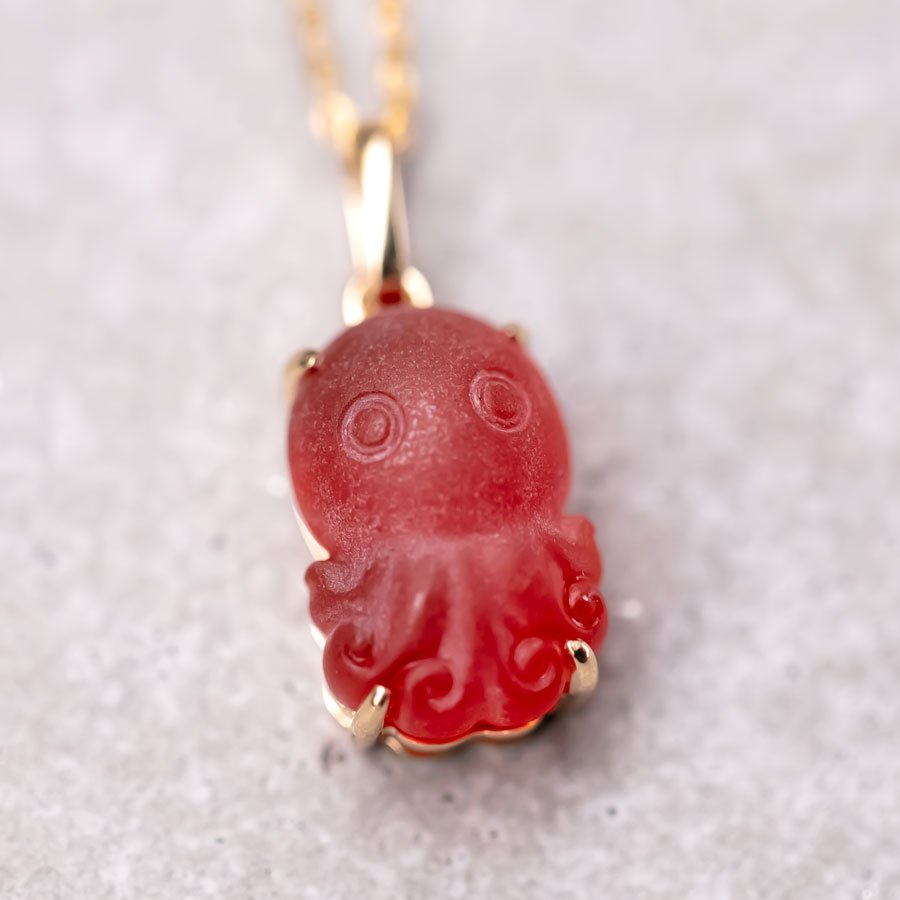 Cute Handcarved Fire Opal Octopus Necklace 18K Yellow Gold